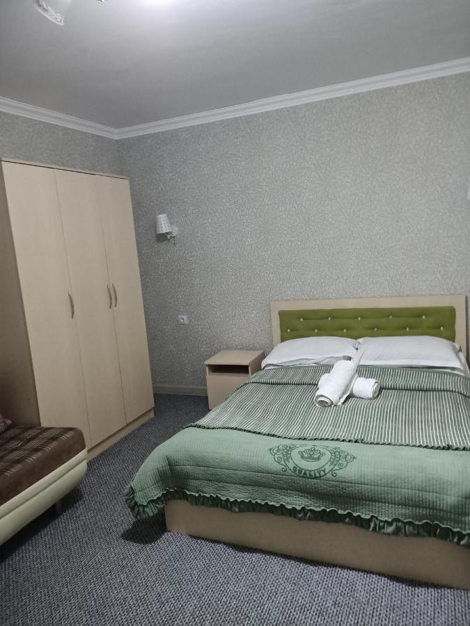 Hostel Makenty House Astana Exterior foto